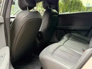 Xpeng P7+ 2024 купить из Китая, цена 4 011 000 ₽ — Suifenhe Auto