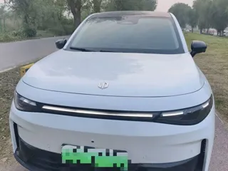 Leapmotor C10 2025 купить из Китая, цена 3 178 000 ₽ — Suifenhe Auto