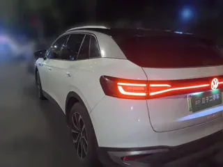 Volkswagen ID.4 X 2024 купить из Китая, цена 2 147 000 ₽ — Suifenhe Auto