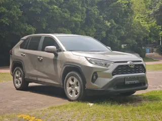 Toyota RAV4 2024 купить из Китая, цена 3 200 000 ₽ — Suifenhe Auto