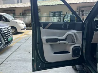 Fangchengbao Bao 8 2026 купить из Китая, цена 9 865 000 ₽ — Suifenhe Auto