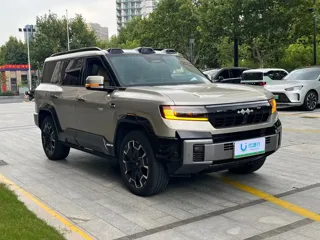 Fangchengbao Bao 8 2024 купить из Китая, цена 9 270 000 ₽ — Suifenhe Auto