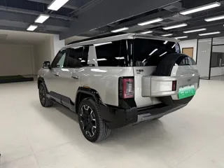 Fangchengbao Bao 8 2024 купить из Китая, цена 9 480 000 ₽ — Suifenhe Auto