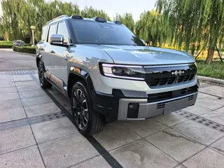 Fangchengbao Bao 8 2024 купить из Китая, цена 9 040 000 ₽ — Suifenhe Auto