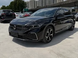 Volkswagen Passat 2025 купить из Китая, цена 3 858 000 ₽ — Suifenhe Auto