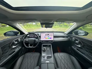 Chery Arrizo 8 PRO 2026 купить из Китая, цена 2 923 000 ₽ — Suifenhe Auto