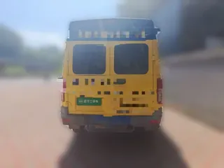 Iveco Daily 2022 купить из Китая, цена 1 544 000 ₽ — Suifenhe Auto