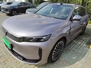 Voyah Free 2025 купить из Китая, цена 5 725 000 ₽ — Suifenhe Auto