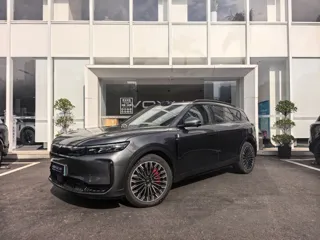 Voyah Free 2025 купить из Китая, цена 5 768 000 ₽ — Suifenhe Auto