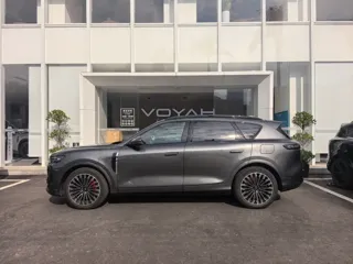Voyah Free 2025 купить из Китая, цена 5 768 000 ₽ — Suifenhe Auto