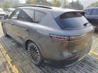 Voyah Free 2025 купить из Китая, цена 5 721 000 ₽ — Suifenhe Auto