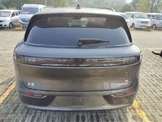 Voyah Free 2025 купить из Китая, цена 5 721 000 ₽ — Suifenhe Auto