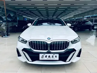 BMW 5-Series 2024 купить из Китая, цена 6 352 000 ₽ — Suifenhe Auto