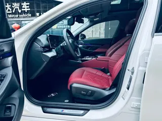 BMW 5-Series 2024 купить из Китая, цена 6 352 000 ₽ — Suifenhe Auto
