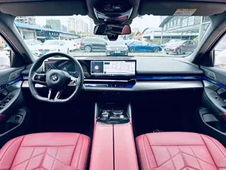 BMW 5-Series 2024 купить из Китая, цена 6 352 000 ₽ — Suifenhe Auto
