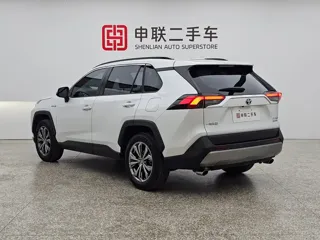Toyota RAV4 2025 купить из Китая, цена 5 922 000 ₽ — Suifenhe Auto