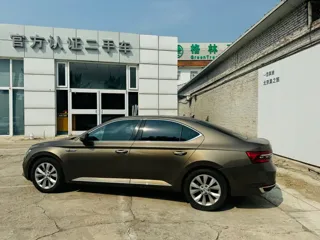 Skoda Superb 2021 купить из Китая, цена 1 438 000 ₽ — Suifenhe Auto