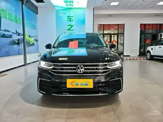 Volkswagen Tiguan 2024 купить из Китая, цена 4 146 000 ₽ — Suifenhe Auto
