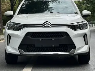 Citroen C3-XR 2023 купить из Китая, цена 962 000 ₽ — Suifenhe Auto