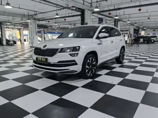 Skoda Karoq 2022 купить из Китая, цена 1 925 000 ₽ — Suifenhe Auto