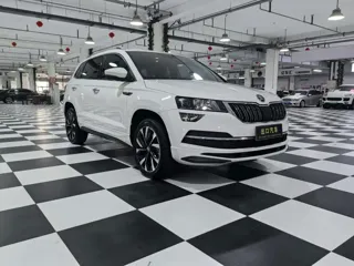 Skoda Karoq 2022 купить из Китая, цена 1 925 000 ₽ — Suifenhe Auto