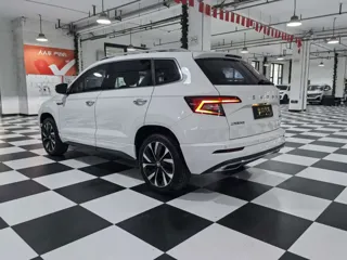 Skoda Karoq 2022 купить из Китая, цена 1 925 000 ₽ — Suifenhe Auto