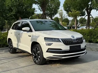 Skoda Karoq 2023 купить из Китая, цена 2 435 000 ₽ — Suifenhe Auto