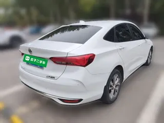 Buick Verano 2024 купить из Китая, цена 2 497 000 ₽ — Suifenhe Auto