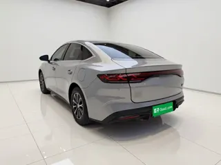 BYD Qin 2026 купить из Китая, цена 2 846 000 ₽ — Suifenhe Auto