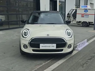 MINI Cooper 2021 купить из Китая, цена 2 112 000 ₽ — Suifenhe Auto