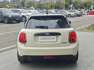 MINI Cooper 2021 купить из Китая, цена 2 112 000 ₽ — Suifenhe Auto