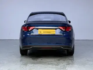 Geely Emgrand GL 2021 купить из Китая, цена 1 054 000 ₽ — Suifenhe Auto