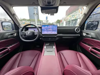 Tank 300 2025 купить из Китая, цена 5 657 000 ₽ — Suifenhe Auto