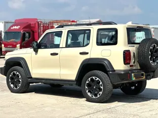 Tank 300 2025 купить из Китая, цена 5 285 000 ₽ — Suifenhe Auto