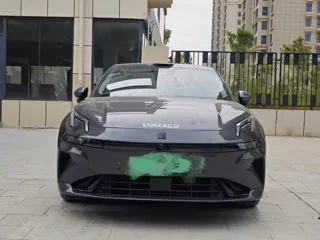 Lynk & Co 07 EM-P 2026 купить из Китая, цена 3 496 000 ₽ — Suifenhe Auto