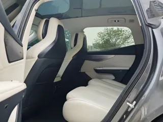 Lynk & Co 07 EM-P 2026 купить из Китая, цена 3 496 000 ₽ — Suifenhe Auto