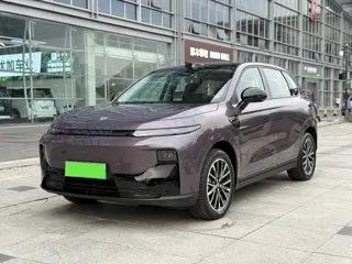 Leapmotor B10 2026 купить из Китая, цена 3 329 000 ₽ — Suifenhe Auto