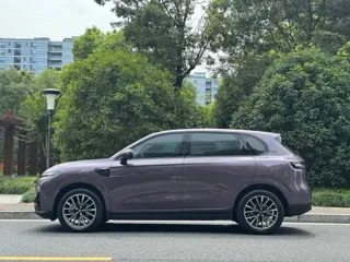 Leapmotor B10 2025 купить из Китая, цена 3 129 000 ₽ — Suifenhe Auto