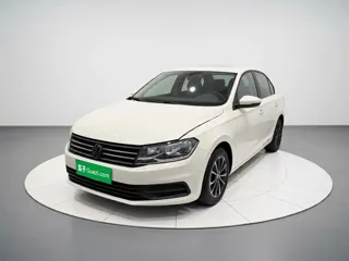 Volkswagen Santana 2018 купить из Китая, цена 1 143 000 ₽ — Suifenhe Auto
