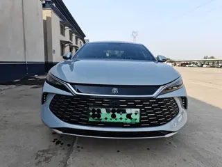 BYD Qin 2024 купить из Китая, цена 2 838 000 ₽ — Suifenhe Auto