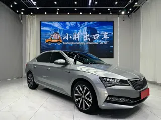 Skoda Superb 2024 купить из Китая, цена 2 835 000 ₽ — Suifenhe Auto