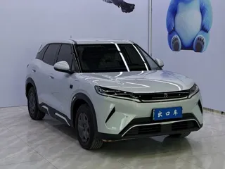 BYD Yuan UP 2025 купить из Китая, цена 2 313 000 ₽ — Suifenhe Auto
