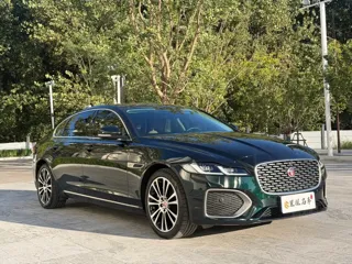 Jaguar XFL 2026 купить из Китая, цена 5 566 000 ₽ — Suifenhe Auto