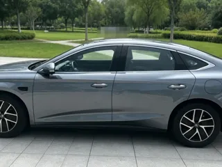 BYD Qin 2025 купить из Китая, цена 2 690 000 ₽ — Suifenhe Auto