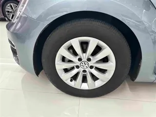 Volkswagen Beetle 2018 купить из Китая, цена 1 563 000 ₽ — Suifenhe Auto