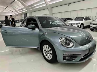 Volkswagen Beetle 2018 купить из Китая, цена 1 563 000 ₽ — Suifenhe Auto