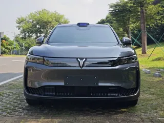 Voyah Free 2025 купить из Китая, цена 5 565 000 ₽ — Suifenhe Auto