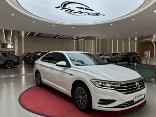 Volkswagen Sagitar 2021 купить из Китая, цена 1 420 000 ₽ — Suifenhe Auto
