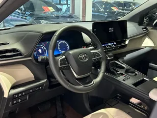 Toyota Granvia 2024 купить из Китая, цена 7 708 000 ₽ — Suifenhe Auto