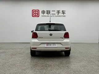 Volkswagen Polo 2019 купить из Китая, цена 1 301 000 ₽ — Suifenhe Auto